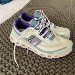 On Cloudvista running shoes